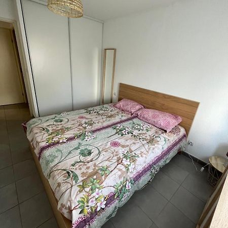 Joli Appt 45 M2 Avec Terrasse Daire Lunel  Dış mekan fotoğraf